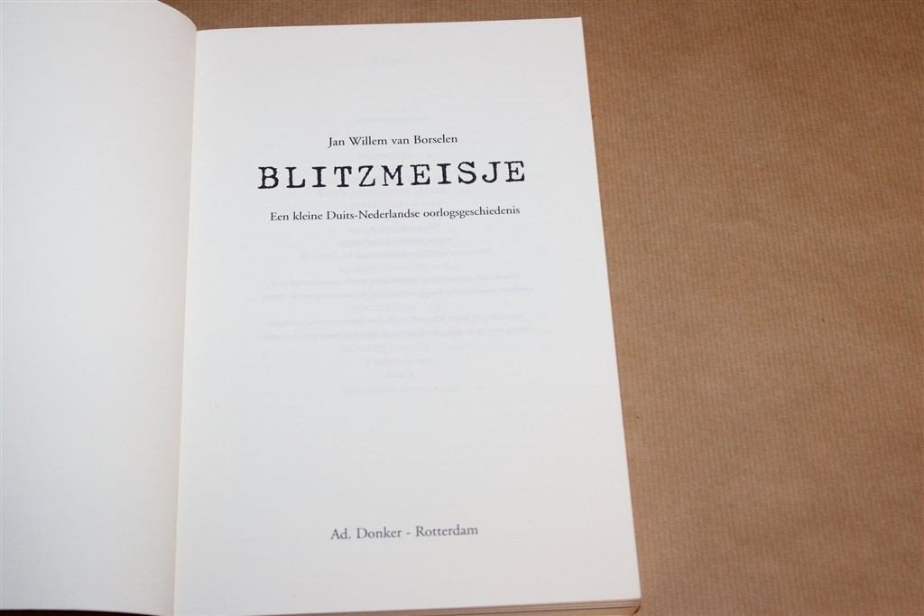 Blitzmeisje — Biografie Duits Meisje in WO2 Dagboeken, Ophalen of Verzenden, Gelezen, Europa
