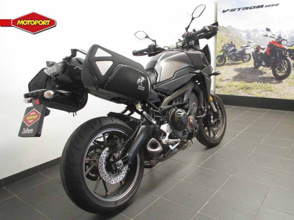 Yamaha TRACER 900 (bj 2015), Klantenservice@yamaha-motor.nl, Toermotor, Koolhovenlaan 101
1119 NC  Schiphol-Rijk, NL, Yamaha Motor Europe N.V.