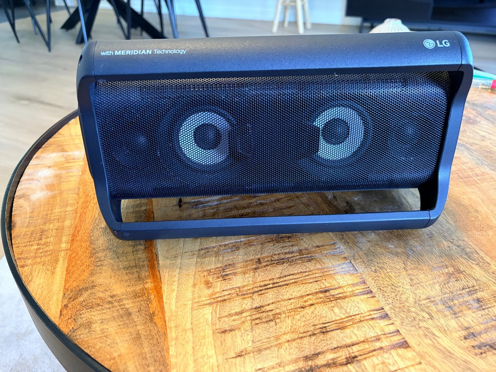 LG Bluetooth speaker - Zonder oplader, Computers en Software, Ophalen, Gebruikt, Overige typen