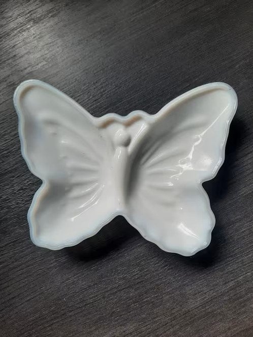 Avon , vlinder zeepschaaltje - zeepbakje van opalineglas, Ophalen of Verzenden