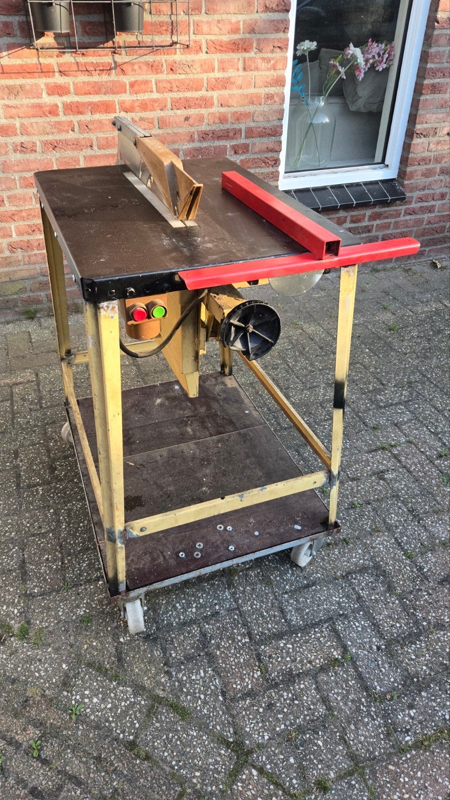 Scheppach Tafelzaag - Robuust en Klaar voor Gebruik, Doe-het-zelf en Verbouw, Ophalen, Gebruikt, Cirkelzaag, 1200 watt of meer