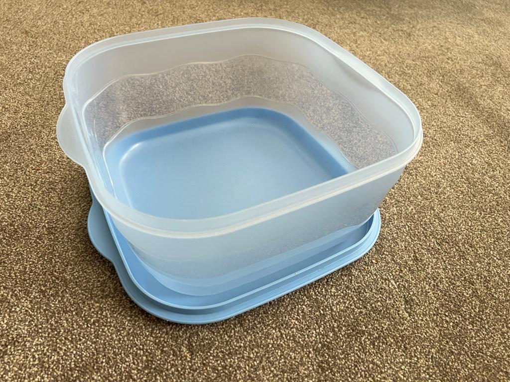 Tupperware Gebakdoos - Lichtblauw, Ophalen of Verzenden, Zo goed als nieuw, Blauw, Bus of Trommel