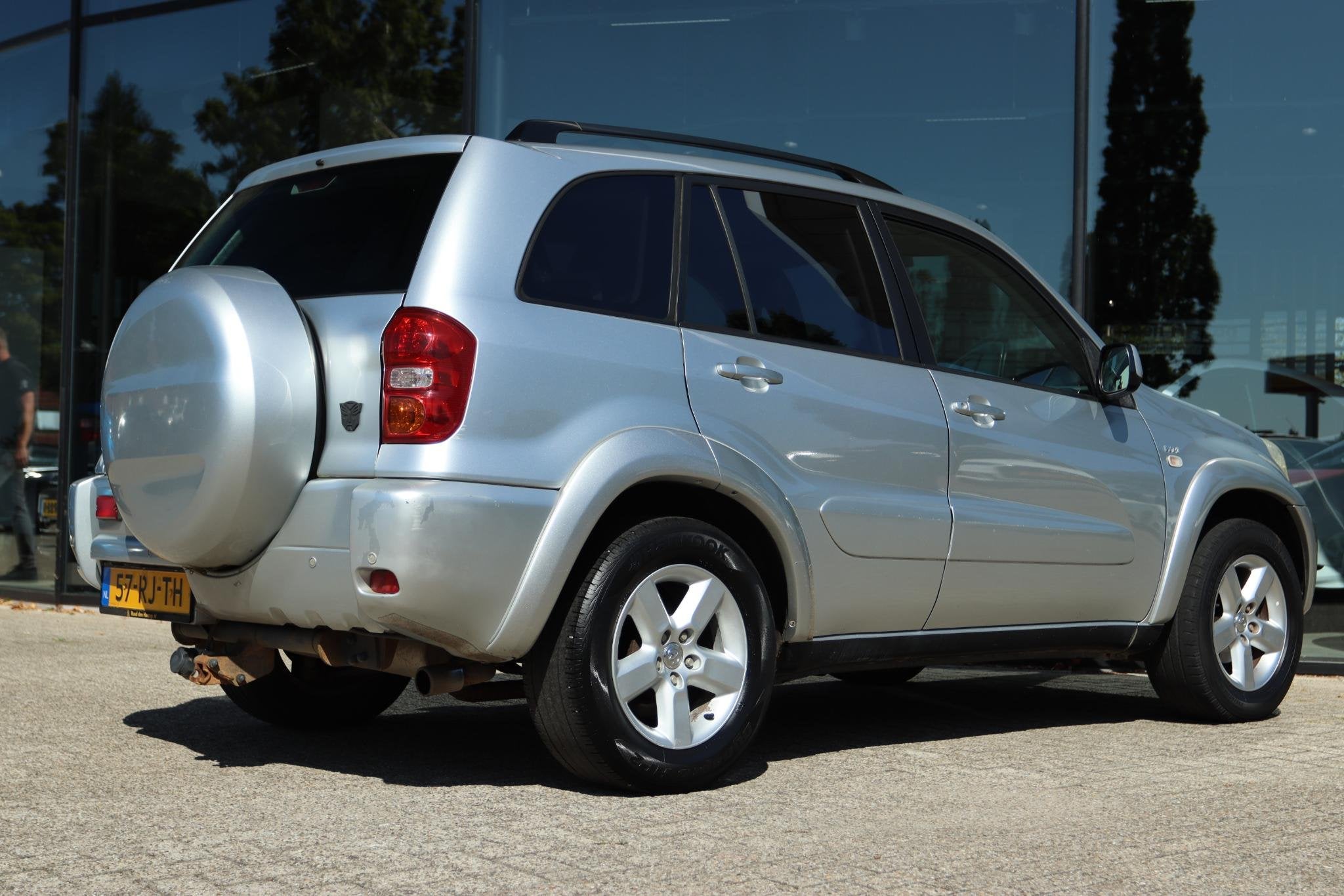TOYOTA RAV4 2.0-16V VVT-I SPECIAL EDITION | LEDER | TREKHAAK, Auto's, 1998 cc, 4 cilinders, 150 pk, Bedrijf
