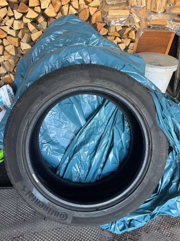 autobanden 20 inch, Ophalen, Nieuw, 235 mm, Band(en)