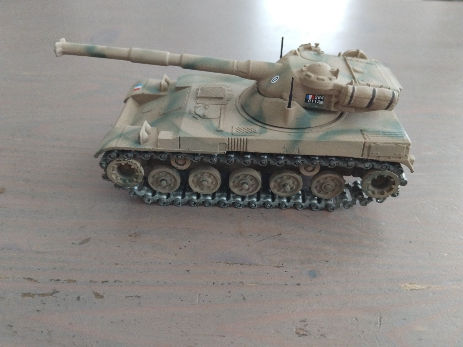 Franse AMX-13 Tank Model - Gedetailleerd en Realistisch, Overige merken, Gebruikt, Tank, 1:32 tot 1:50