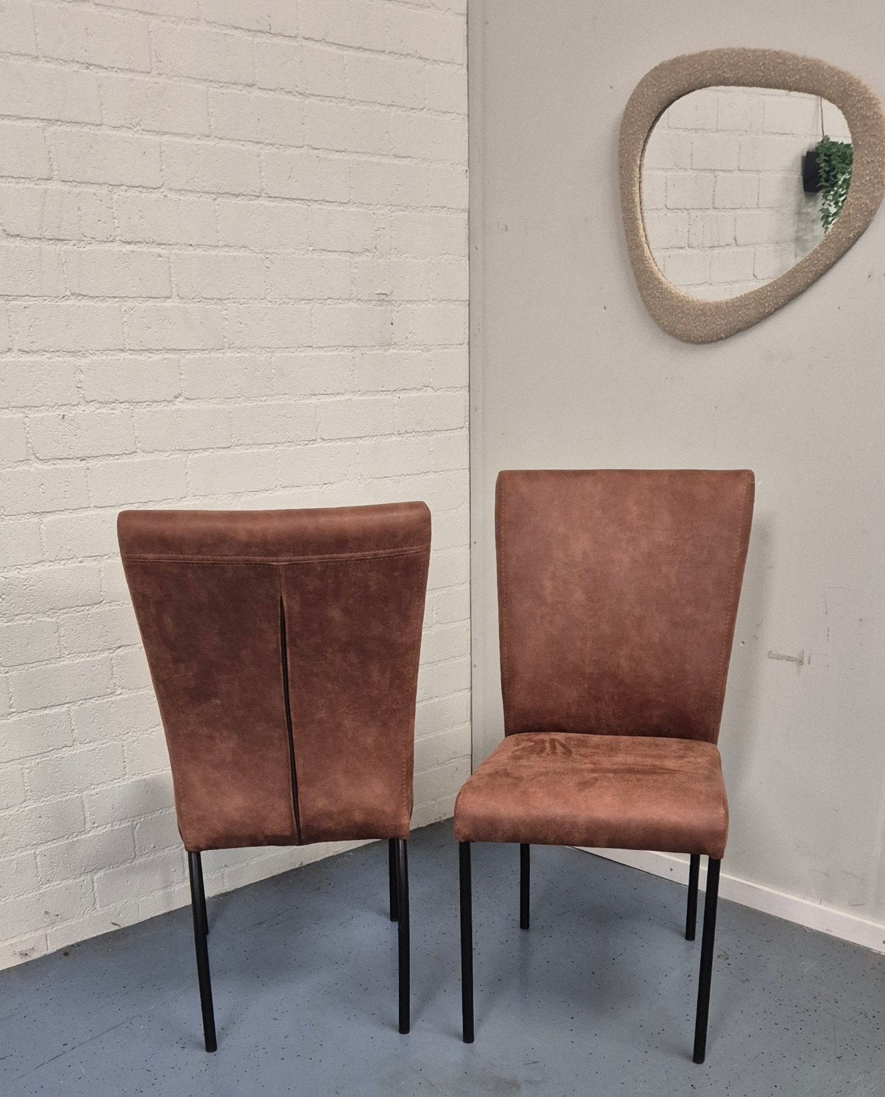 NIEUWE EETKAMERSTOELEN SET VAN 2 || DIRECT LEVERBAAR, Ophalen, Twee, Bruin, .