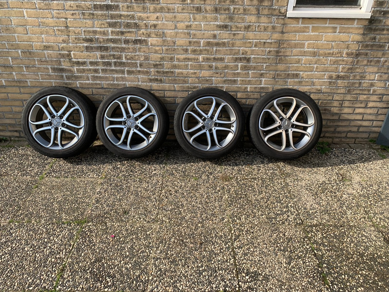 17 inch Mercedes velgen met Bridgestone zomerbanden., Ophalen