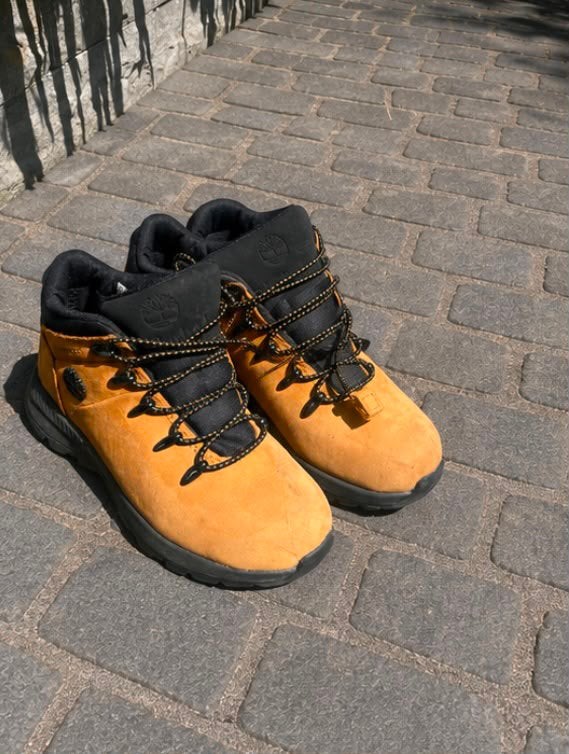Timberland schoenen maat 31 perfecte staat, Kinderen en Baby's, Ophalen of Verzenden, Zo goed als nieuw, Jongen, Schoenen