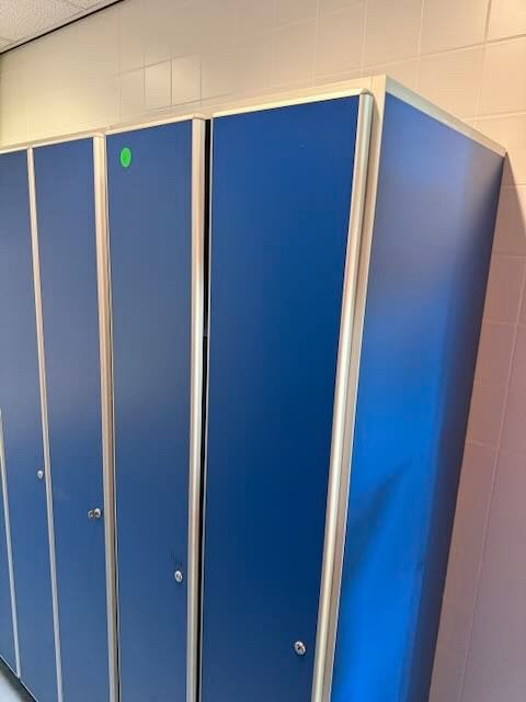 lockers kastje, Ophalen, Gebruikt, Modern