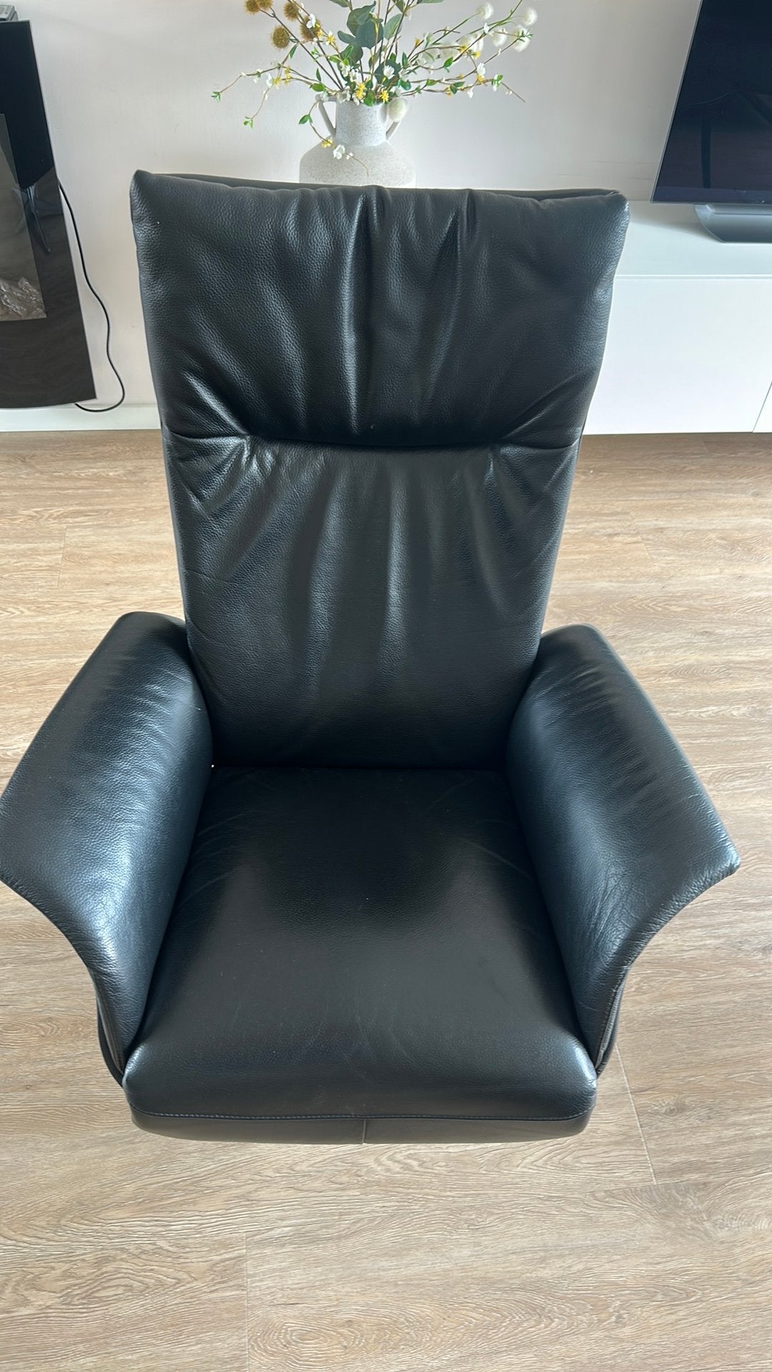 Montel fauteuils 2x - Zwart leer - Relaxfunctie, Ophalen, Zo goed als nieuw, Leer, 75 tot 100 cm