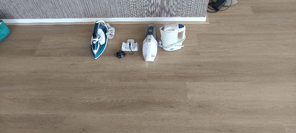 strijkbout,waterkoker en kruimeldief samen 15 euro, Ophalen of Verzenden, Zo goed als nieuw, Kruimeldief, Overige merken