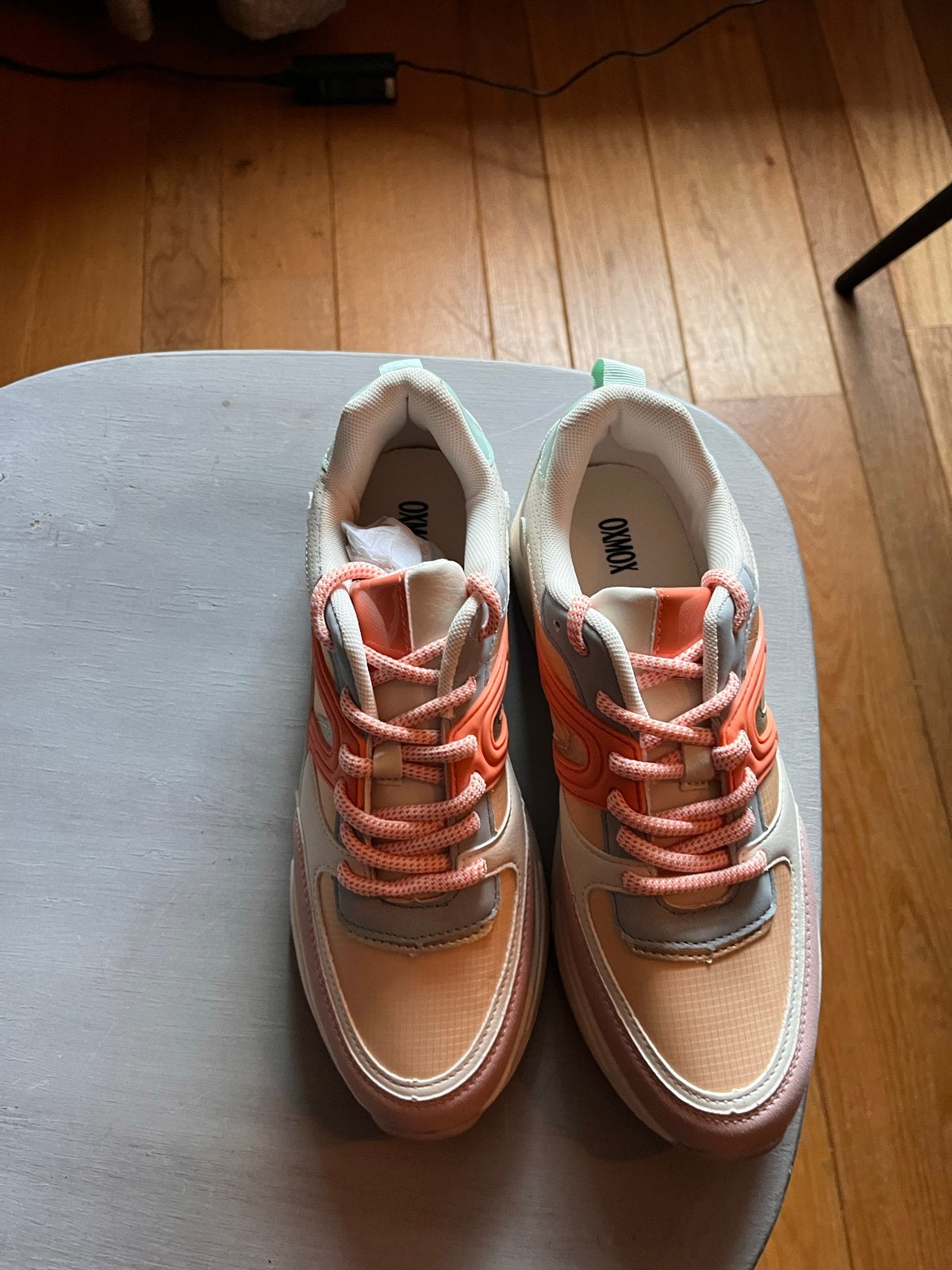 Nieuwe sneakers maat 40, Overige kleuren, Nieuw, Ophalen of Verzenden, Sneakers of Gympen