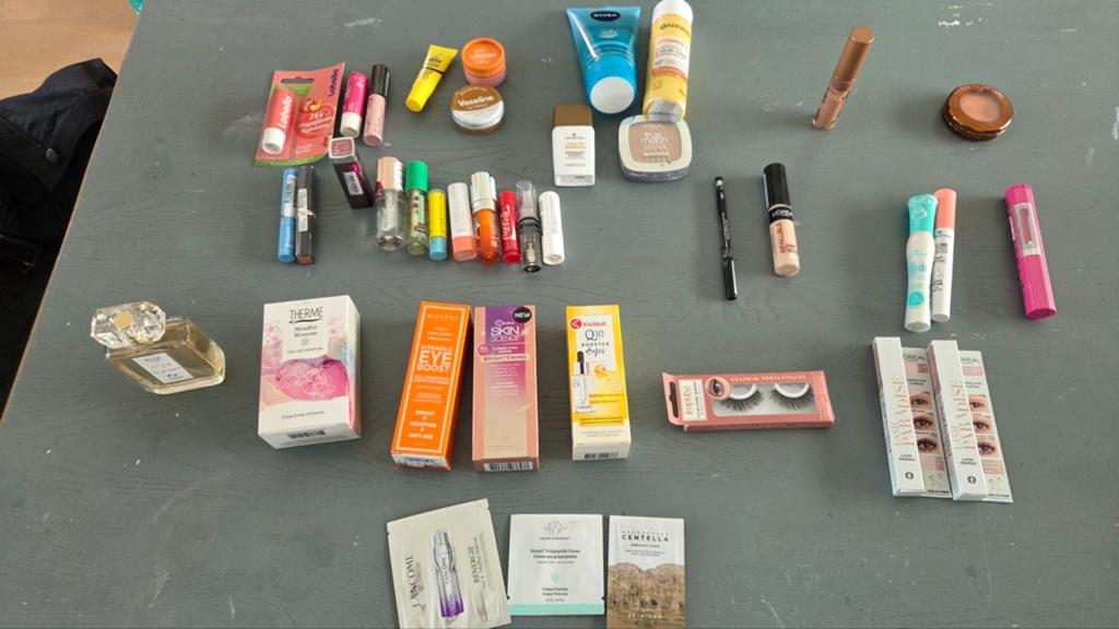 Grote make-up en beauty set - diverse merken, Ophalen of Verzenden, Overige kleuren, Gehele gezicht