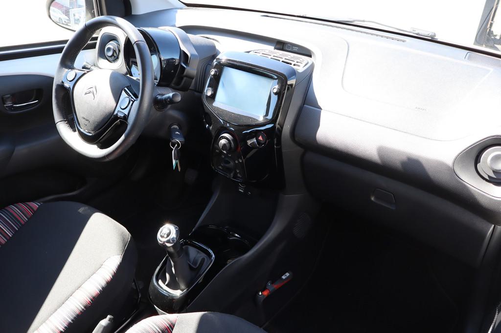 Citroën C1 1.0 VTi Shine Dealeronderhouden! Achteruitrijcam, Auto's, Citroën, Voorwielaandrijving, 12 maanden, Stof, Gebruikt