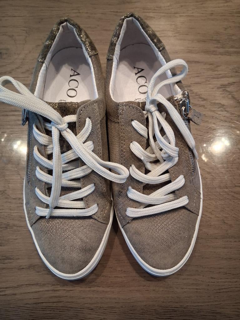 Damesschoenen, Ophalen, Grijs, Sneakers of Gympen, Onbekend