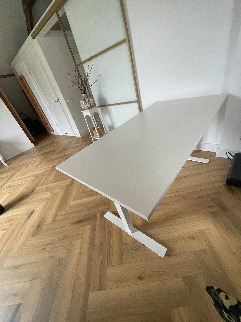 IKEA SKARSTA zit-stabureau in zeer nette staat, Ophalen, Zo goed als nieuw