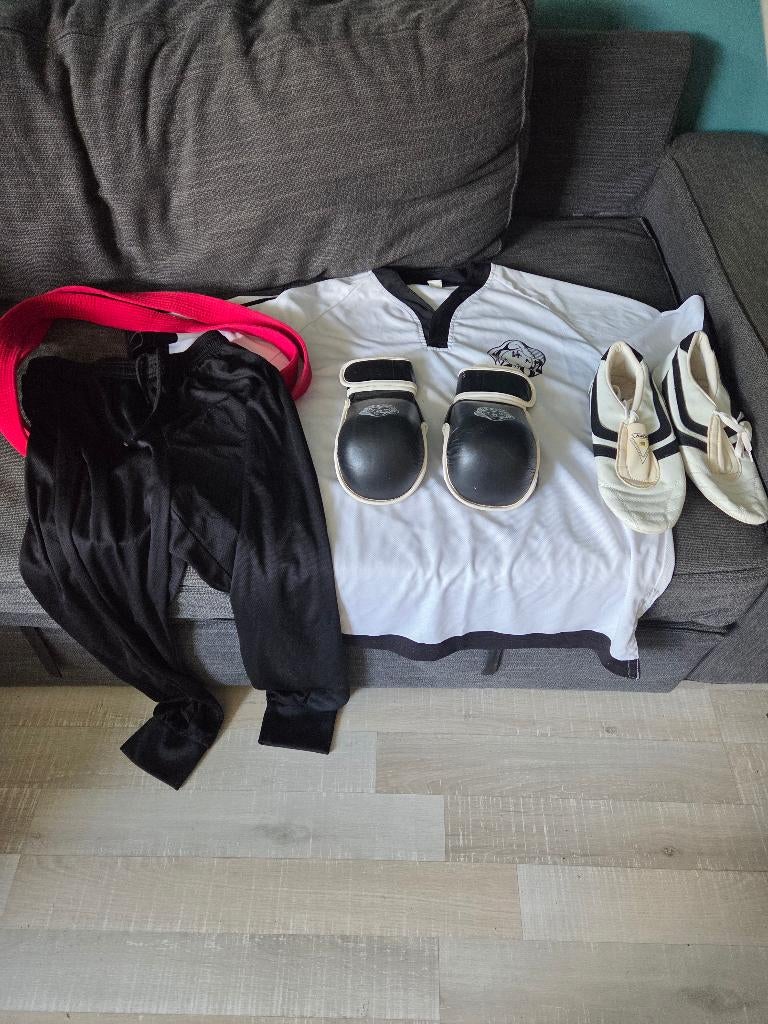 Win chun sport kleding, Ophalen, Gedragen, Overige kleuren, Overige typen