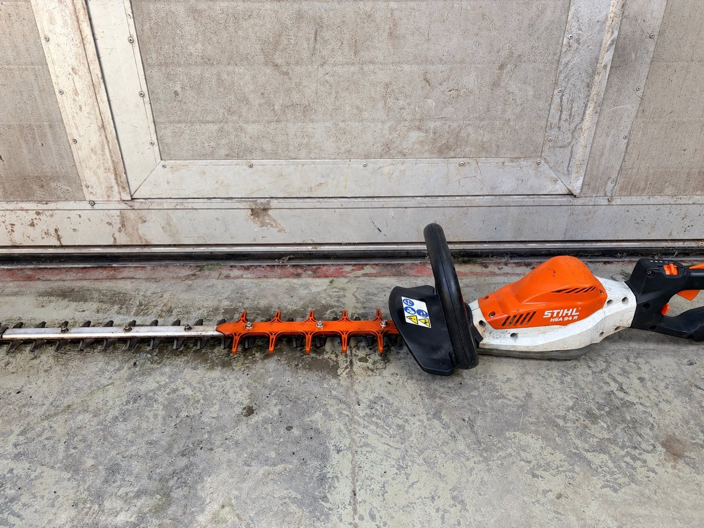 STIHL HSA 94 R, Tuin en Terras, Ophalen, Zo goed als nieuw, Accu
