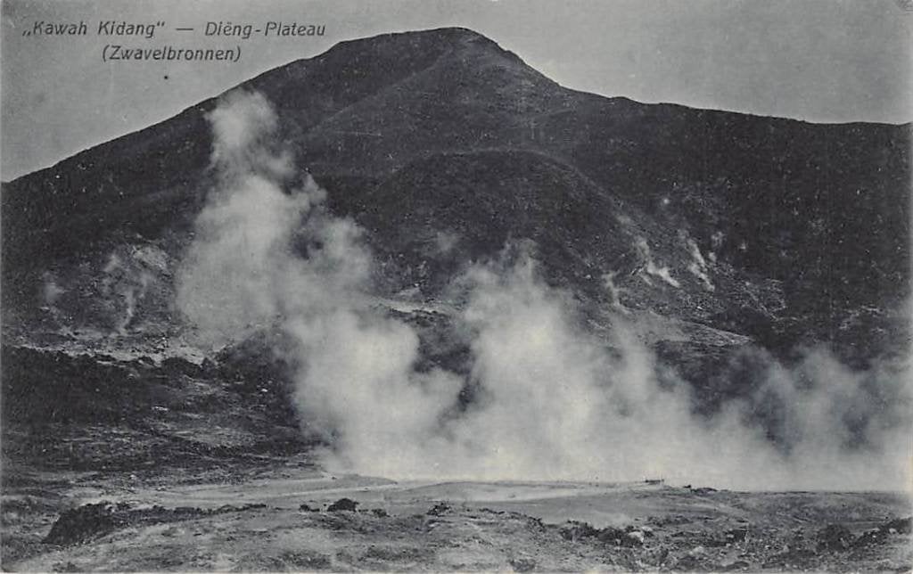 Nederlands-Indië Kawah Kidang Dieng Plateau Zwavelbronnen, Ophalen of Verzenden, Voor 1920, Ongelopen, Buiten Europa