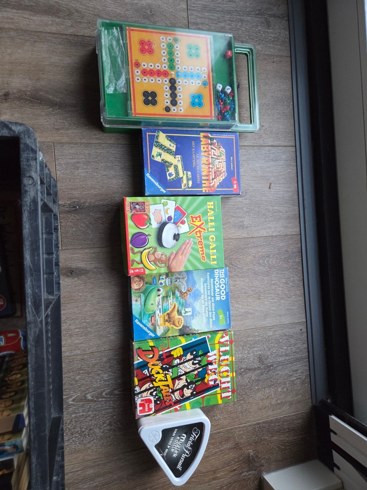 Rommelmarktspullen, Diversen, Ophalen
