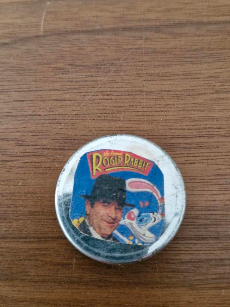 003 Film Button Roger Rabbit, Verzamelen, Ophalen of Verzenden, Gebruikt, Overige onderwerpen