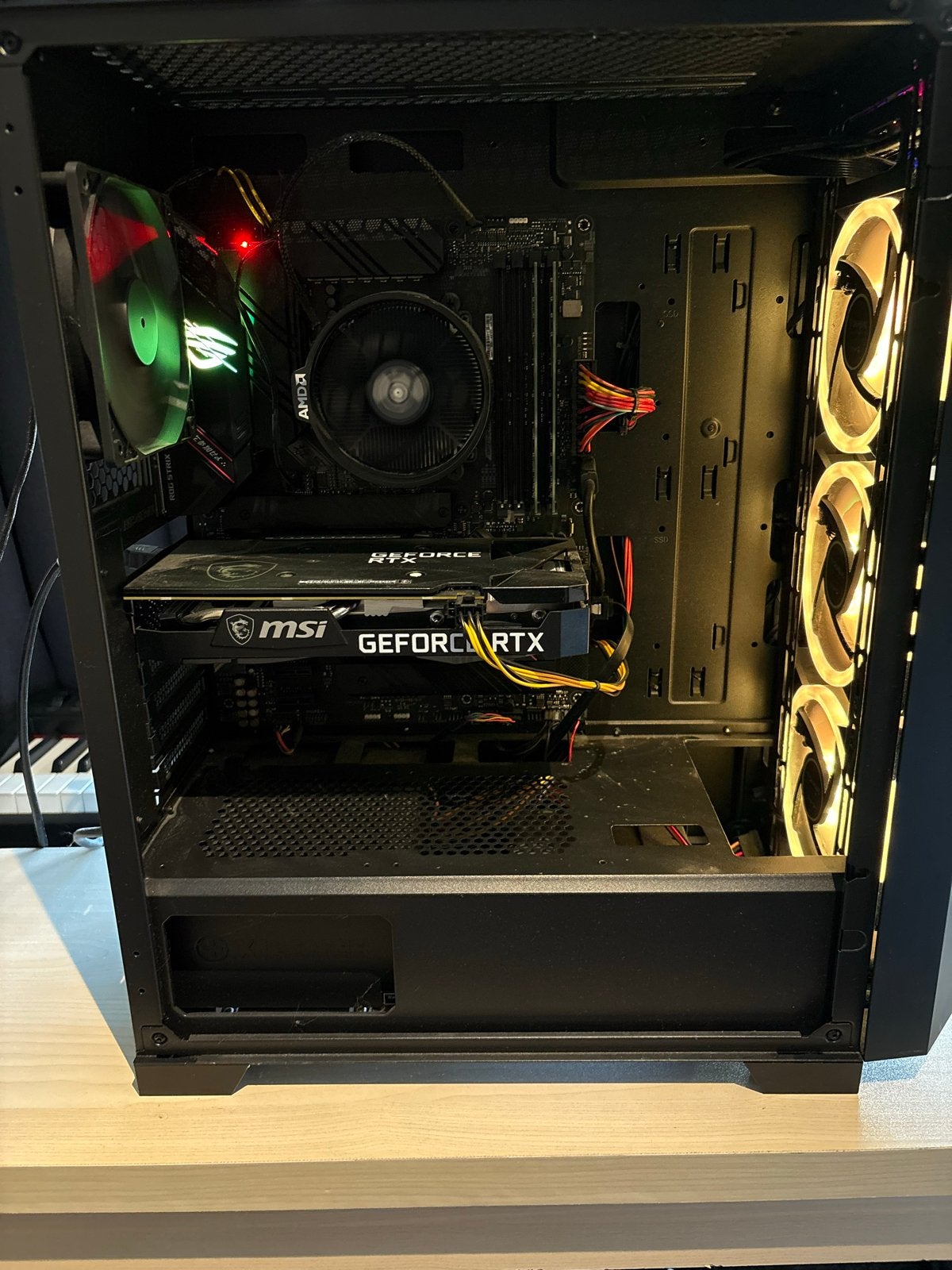 Gaming PC met RTX 3060, Ryzen 5500 en Monitor, Ophalen, Gebruikt, Gaming, SSD