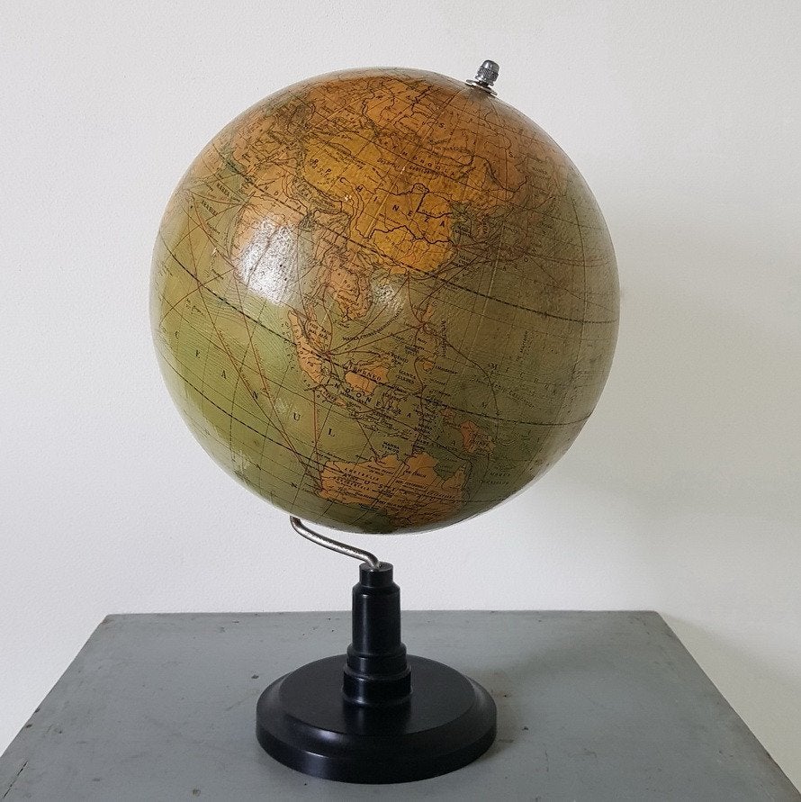 Vroege grote globe op bakelieten voet, Ophalen of Verzenden, Onbekend, Onbekend, Onbekend