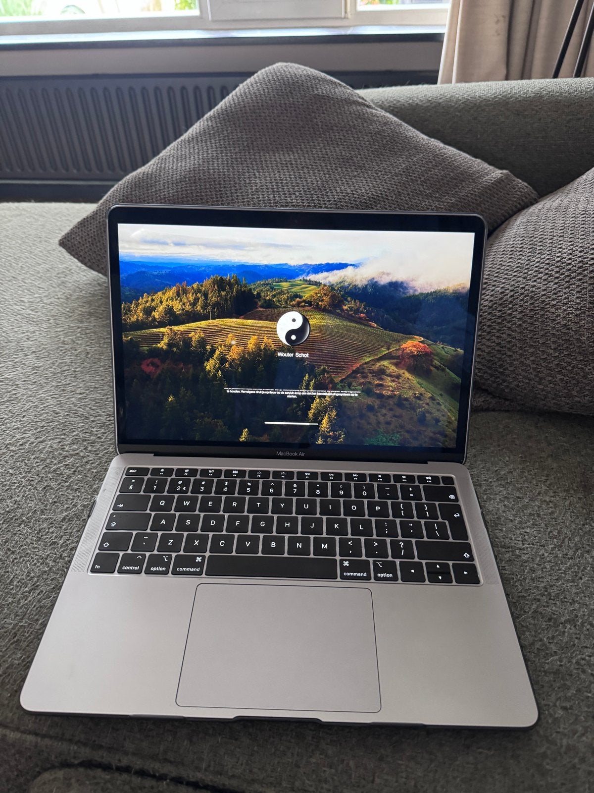 MacBook Air Retina 13-inch (2018) - Zo goed als nieuw, Ophalen, 256 GB, Qwerty, 8 GB