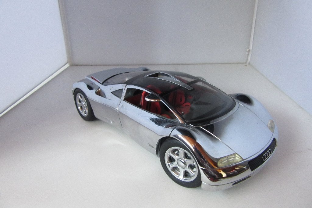 Audi Avis 1;18, Hobby en Vrije tijd, Modelauto's | 1:18, Ophalen of Verzenden, Zo goed als nieuw, Revell