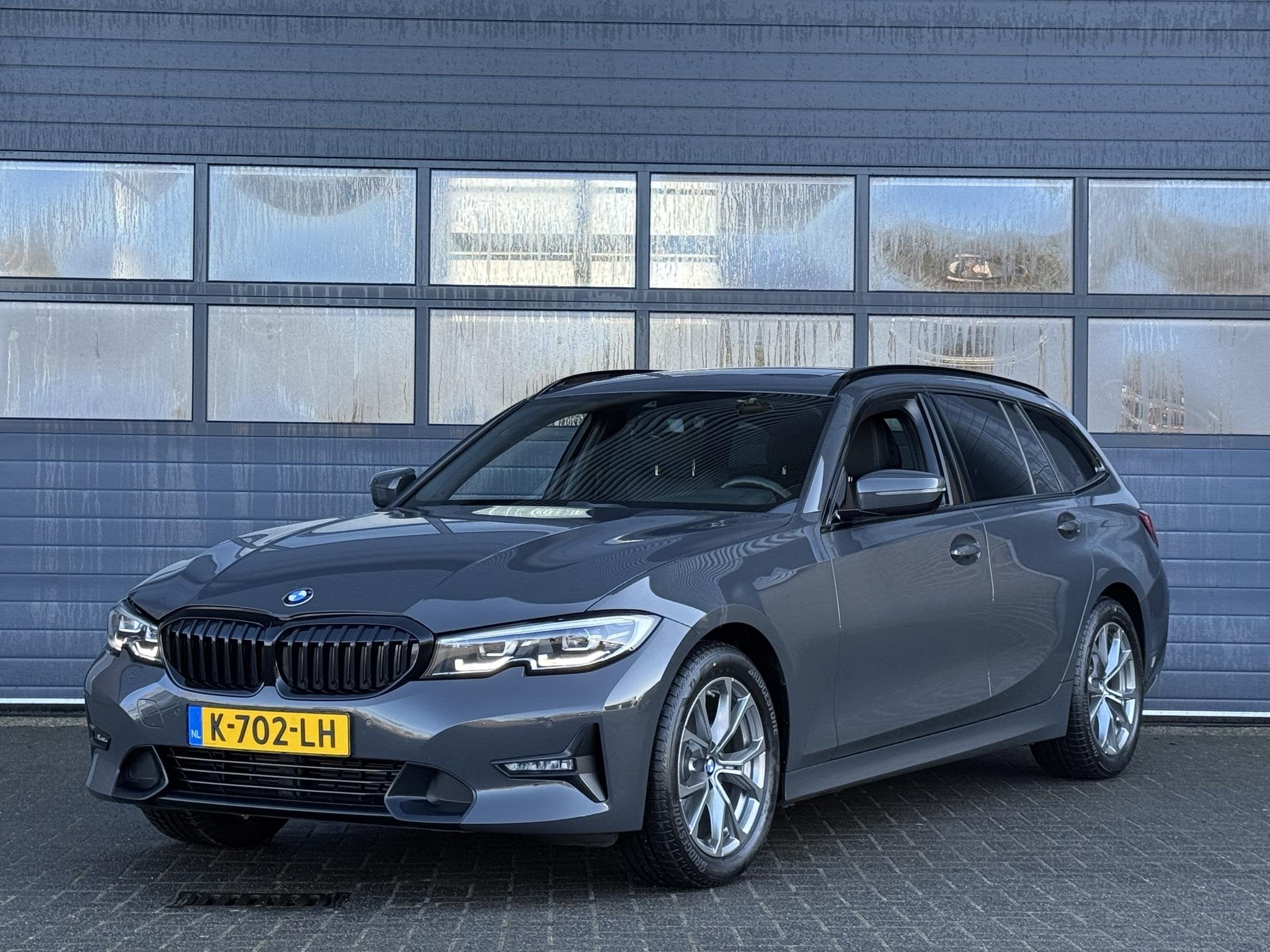 BMW 3-SERIE TOURING 320i HIGH EXECUTIVE EDITION I SPORTLINE, Auto's, Automaat, 1998 cc, Gebruikt, 4 cilinders