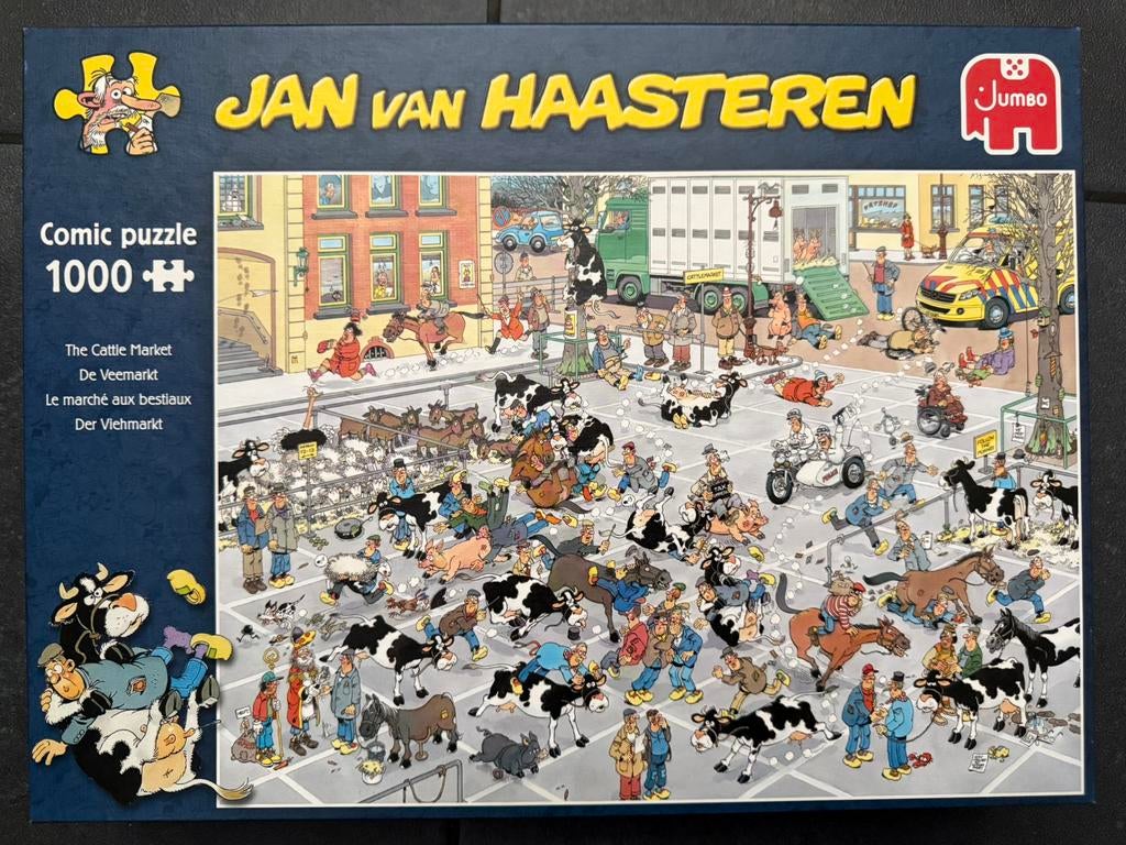 Jan van Haasteren puzzel 1000 stukjes “De Veemarkt”, Ophalen of Verzenden, 500 t/m 1500 stukjes, Zo goed als nieuw