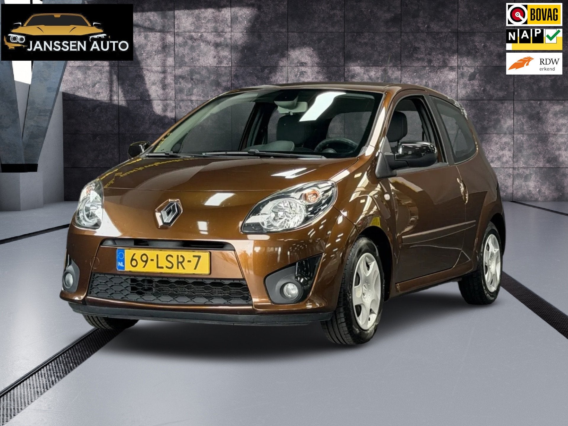 Renault Twingo 1.2-16V Dynamique | Cruise | Airco | Elektr., Auto's, Gebruikt, 4 cilinders, Bruin, 4 stoelen