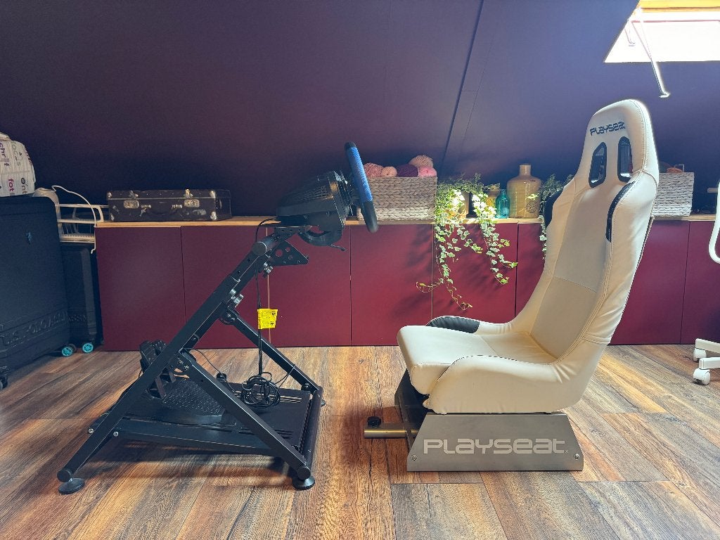 Racesimulator Playseat + Thrustmaster T150, Ophalen, Zo goed als nieuw, Playseat of Racestoel, PlayStation 4
