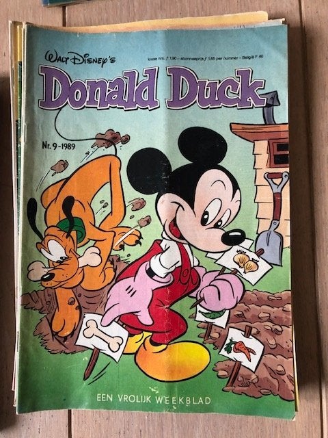 16 Donald Ducks uit 1989, Gelezen, Ophalen of Verzenden, Donald Duck, Meerdere stripboeken
