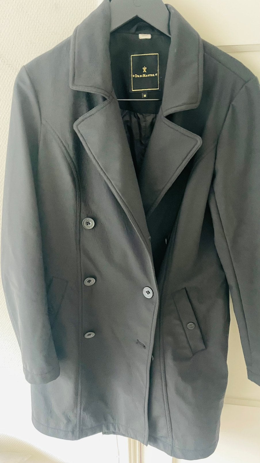 Te koop: trenchcoat, Dreimeister, zwart, maat M, Kleding | Heren, Ophalen of Verzenden, Zo goed als nieuw, Zwart