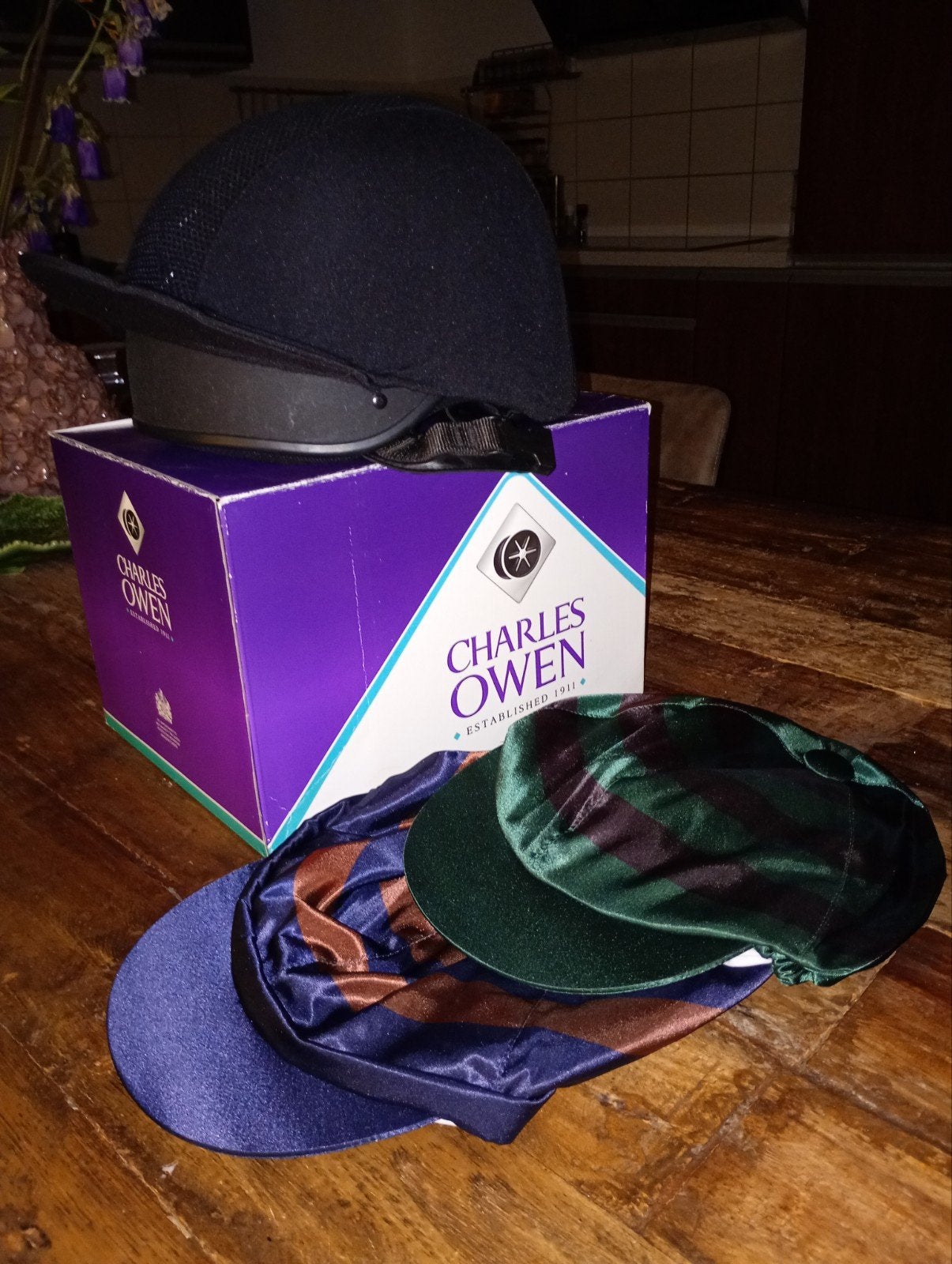 cross cap, Charles Owen, maat 56, verschillende cap covers, Ophalen of Verzenden, Zo goed als nieuw, Eventing
