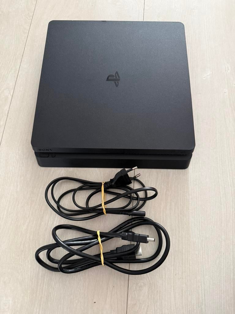 Playstation 4 slim (1TB) firmware 11:50, Ophalen, Zo goed als nieuw, Met 1 controller, Slim