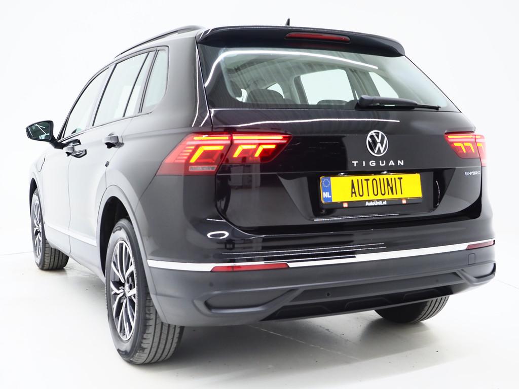 Volkswagen Tiguan 1.4 TSI eHybrid Elegance | Panoramadak | A, 1716 kg, Stof, Gebruikt, 4 cilinders