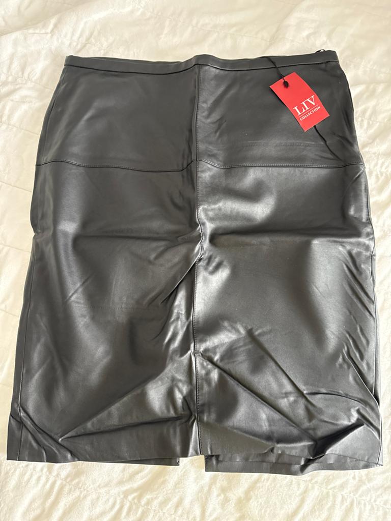 LIV Collection Zwarte veganLeren Rok Maat 42, Ophalen, Zwart, Maat 42/44 (L), Nieuw