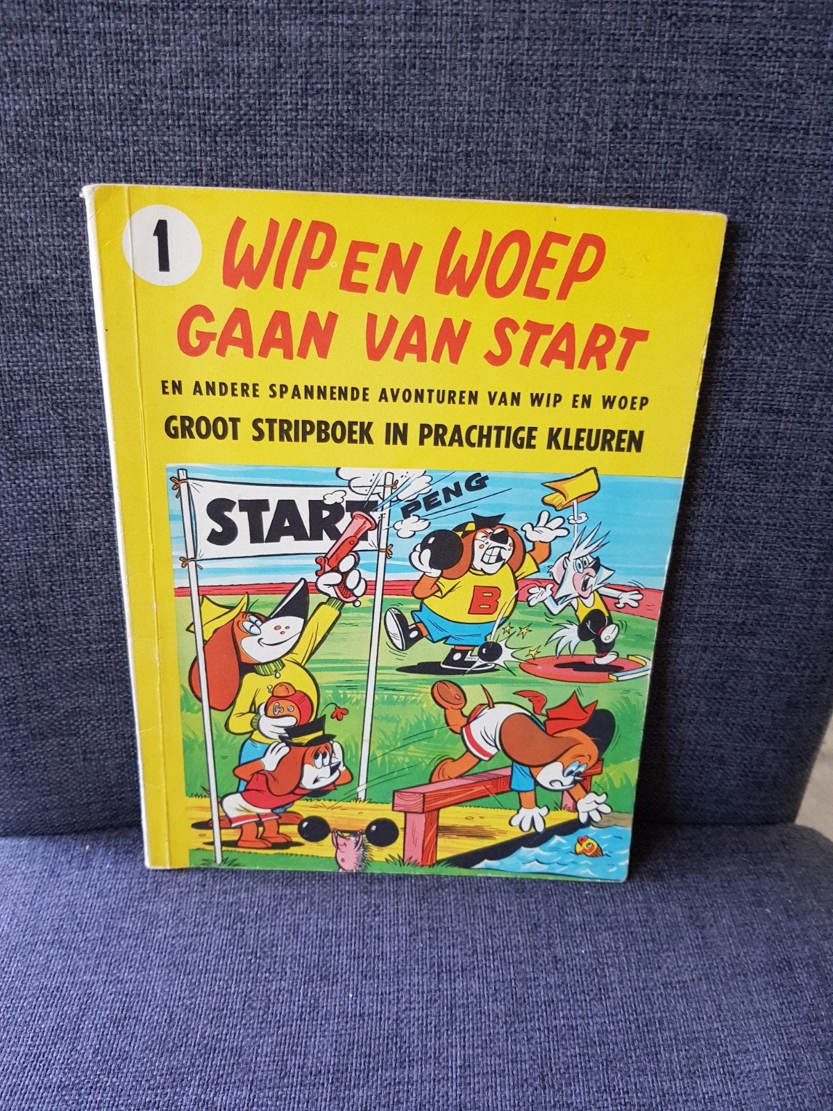 Wip en Woep - Gaan van start, Eén stripboek, Ophalen of Verzenden
