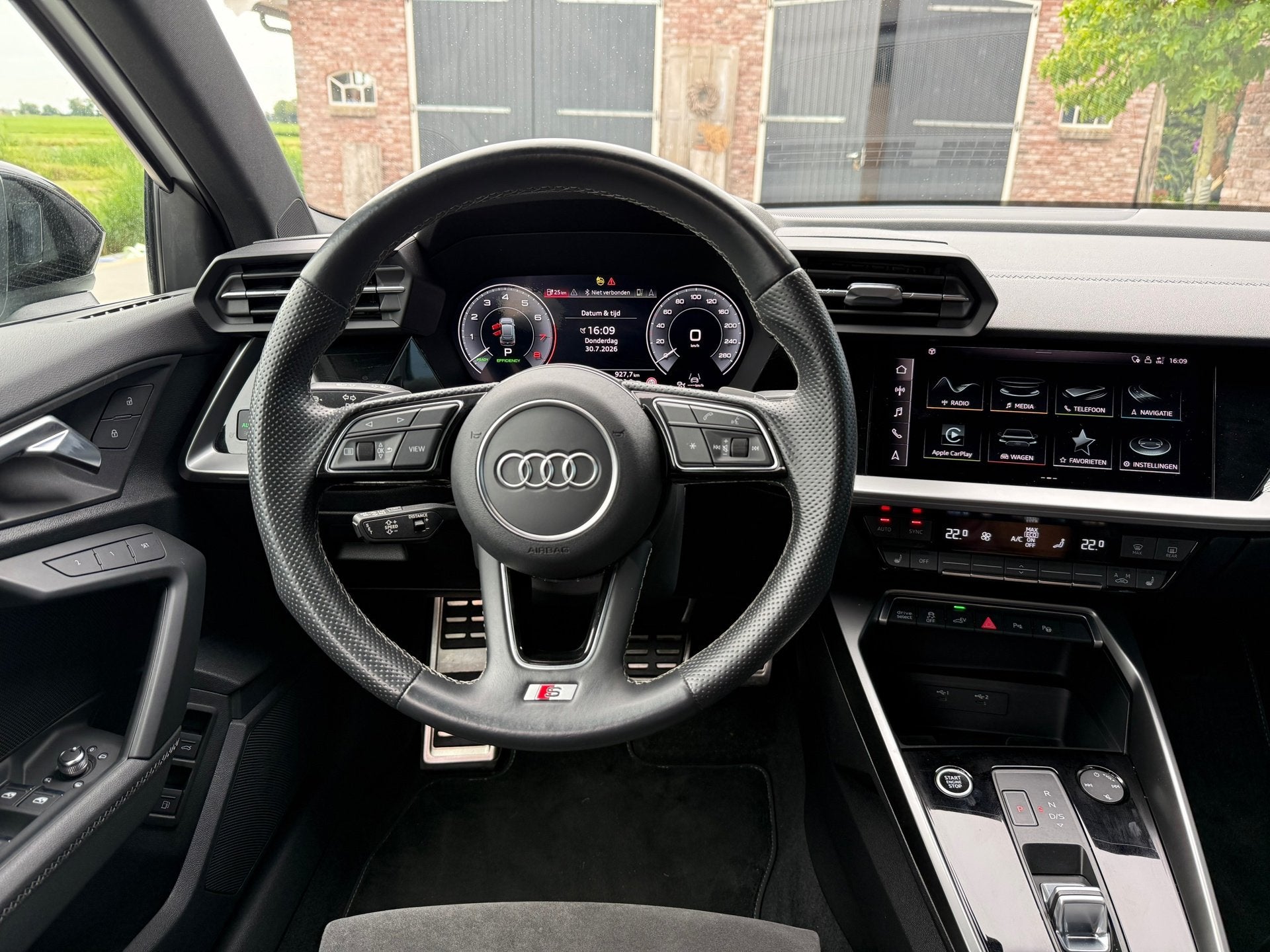 Foto 25 van Audi A3 Sportback 40 TFSI hybride S-line