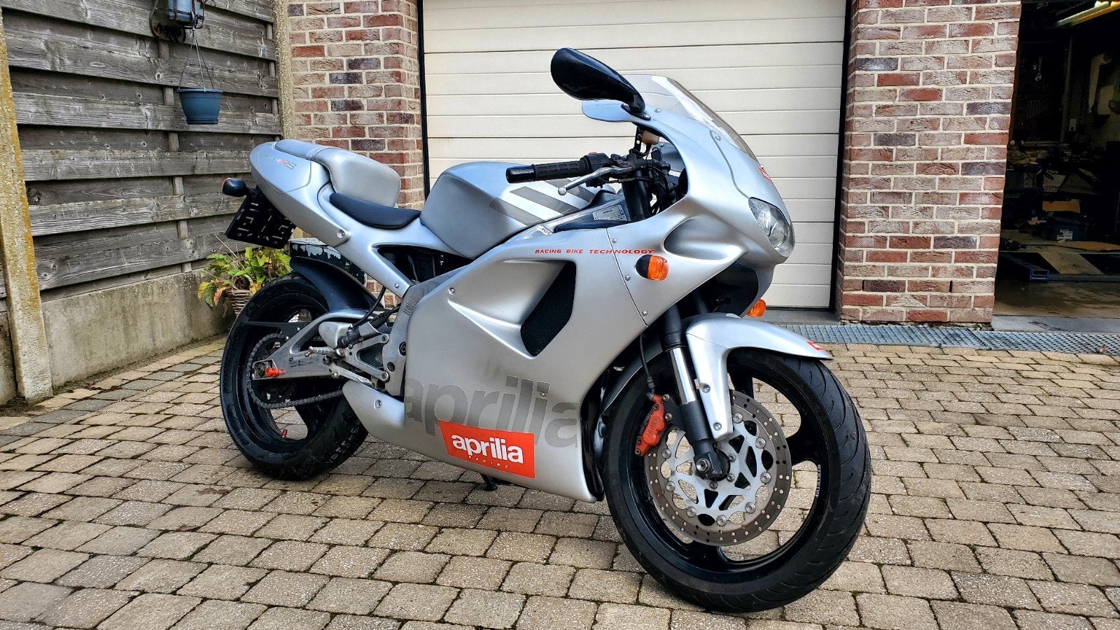 Aprilia RS 125, Ophalen