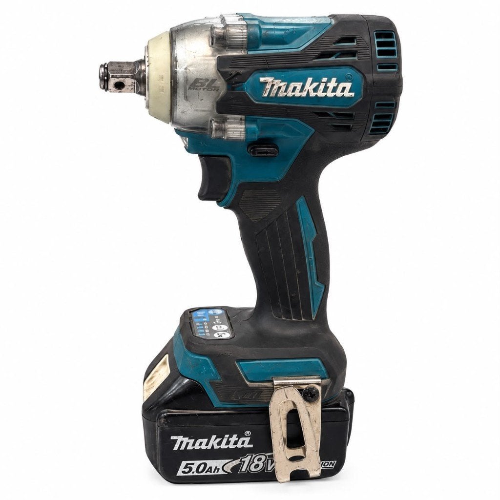 Makita DTW300 Slagmoersleutel incl. 5Ah Accu | ZGAN, ., Ophalen of Verzenden, Zo goed als nieuw, .