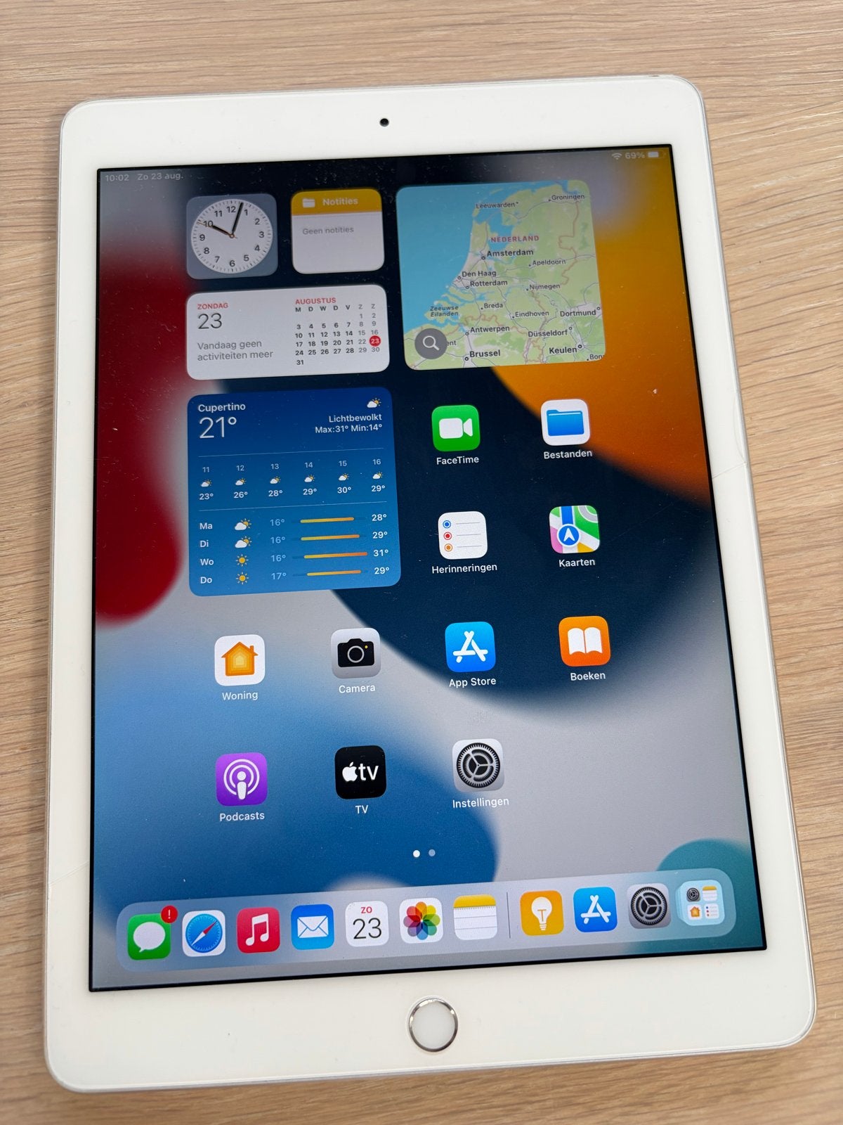 Apple iPad Air 2 - 16GB Wi-Fi, 9 inch, Apple iPad Air, Ophalen of Verzenden, Niet werkend