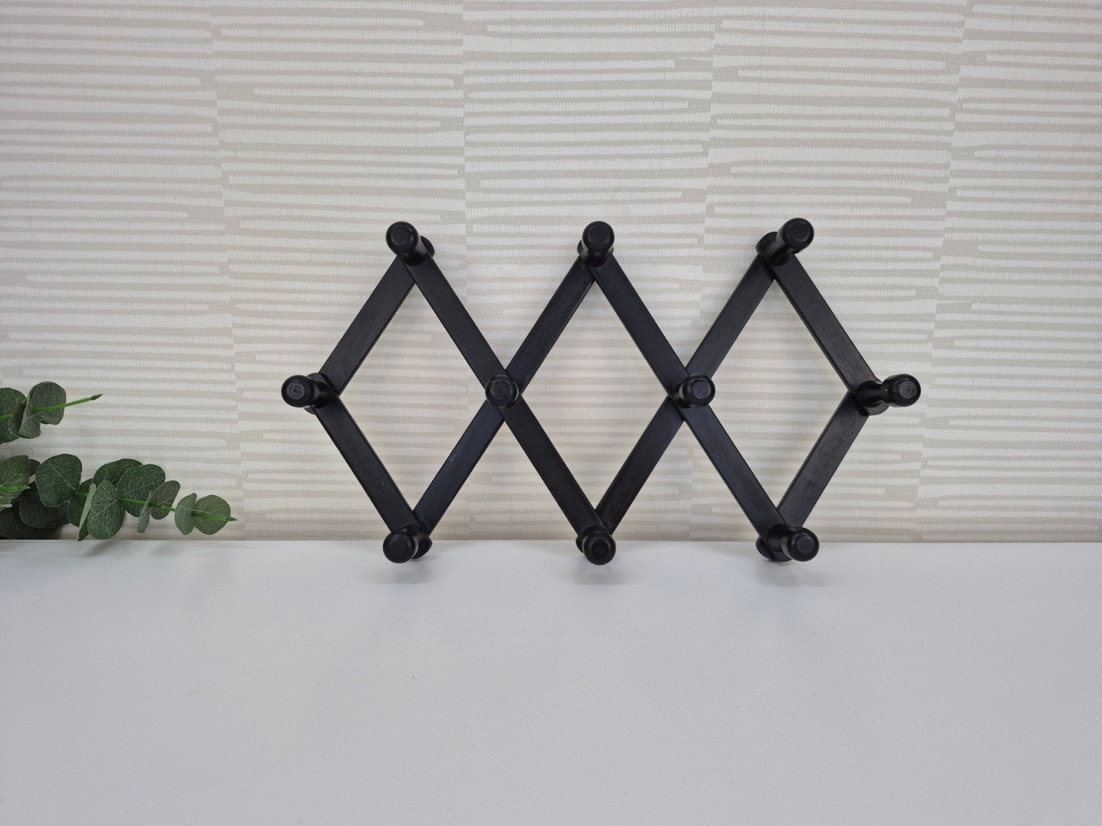 Accordeon peg rack. Zwarte uittrekbare kapstok., Ophalen of Verzenden, ., ., .