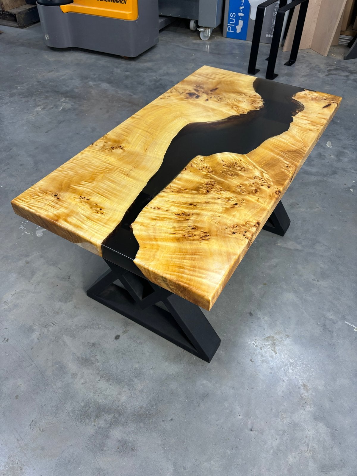 Epoxy Riviertafel - Populier & Transparant Zwart Epoxy, Ophalen, 100 tot 150 cm, 50 tot 100 cm, Zo goed als nieuw