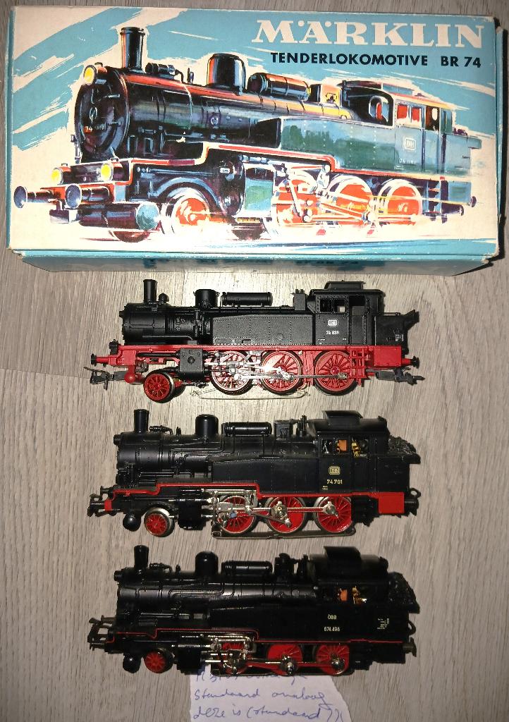 Marklin 3095 stoomlok BR74  / Marklin 3105 ÖBB674, Hobby en Vrije tijd, Modeltreinen | H0, Wisselstroom, Locomotief, Ophalen of Verzenden