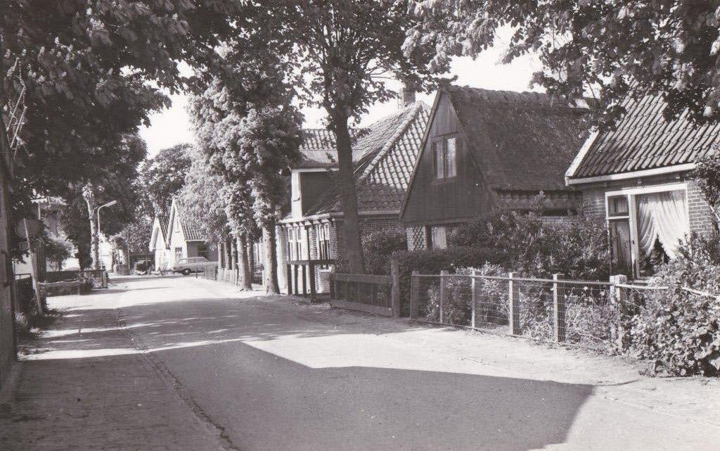 oterleek  2 x, Ophalen of Verzenden, Voor 1920, Noord-Brabant