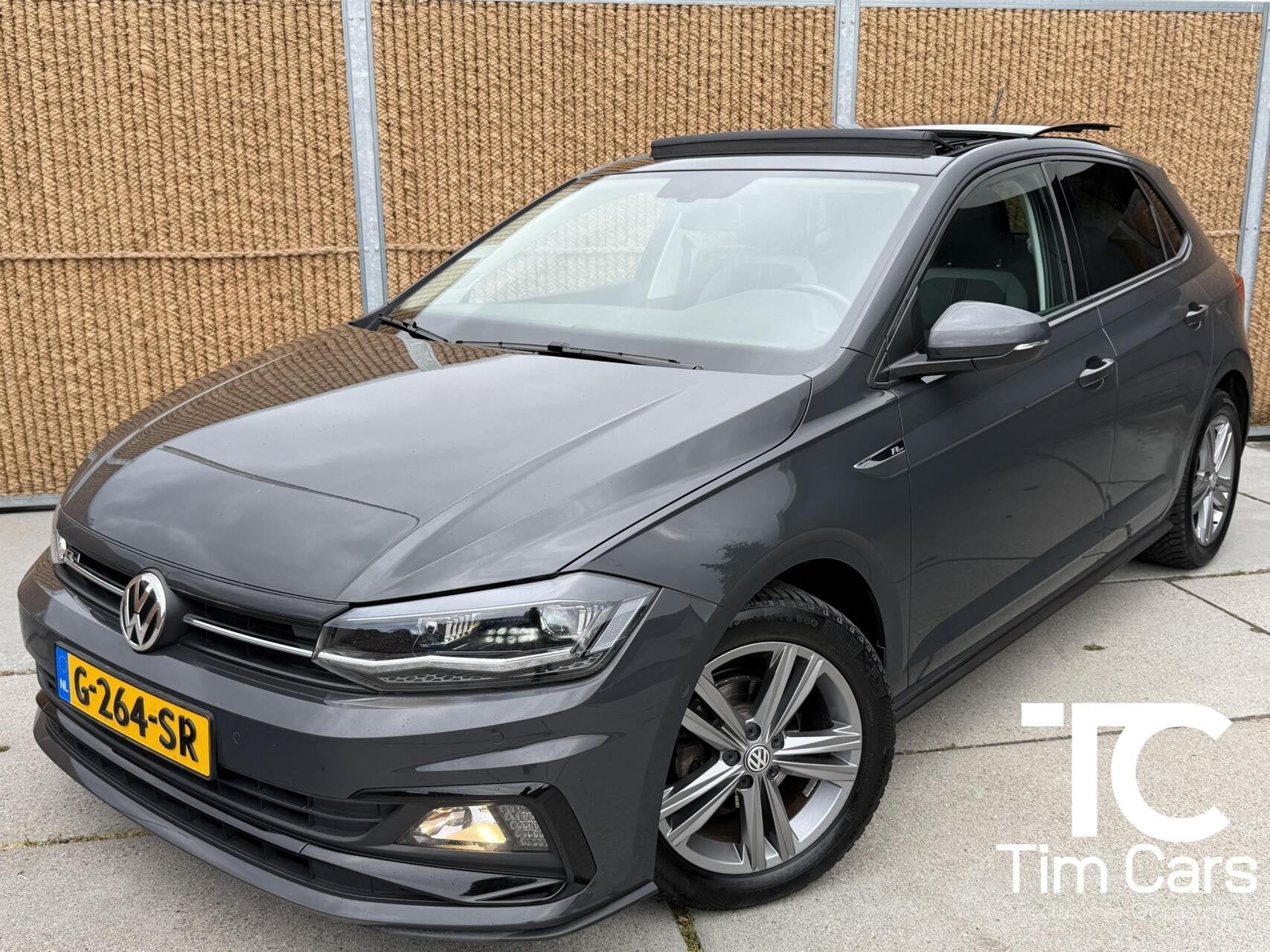 Volkswagen Polo 1.0 TSI Highline Business R Panoramadak | LE, Auto's, Voorwielaandrijving, Gebruikt, Euro 6, 95 pk