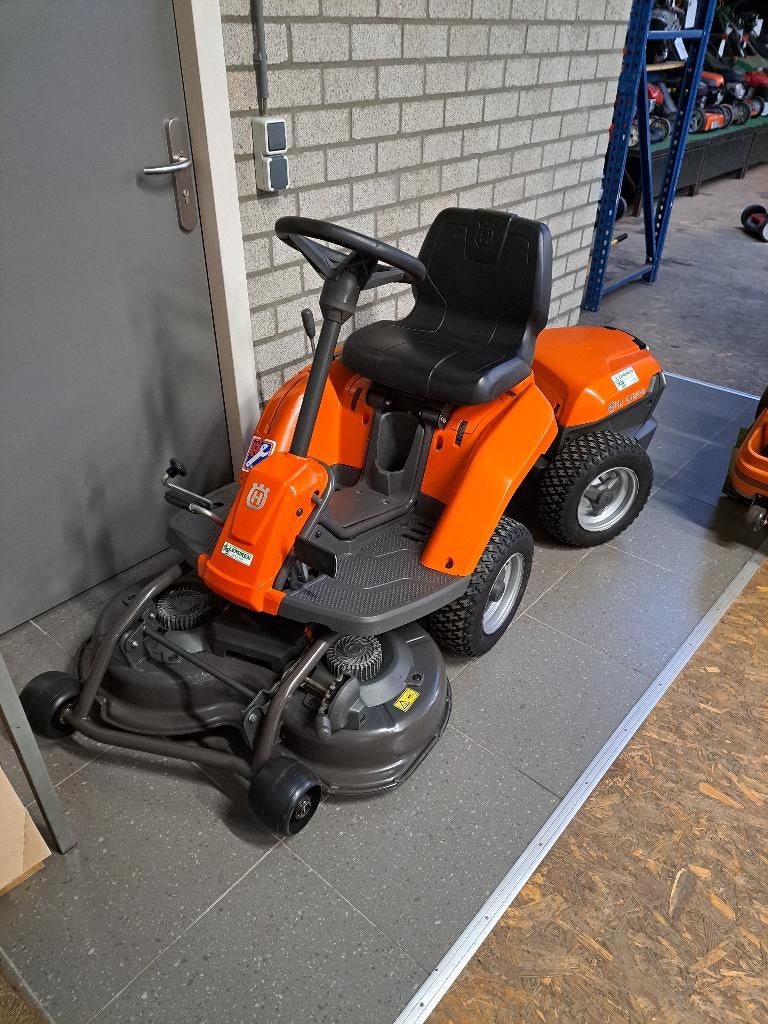 Husqvarna accu rider zitmaaier, Ophalen, Gebruikt, Mulchfunctie, Minder dan 90 cm